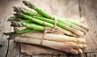 Spargel – Ein idealer Begleiter beim Abnehmen und Detoxen