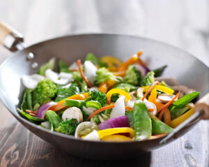 Wok-Gemüse-Mix mit Brokkoli, Möhren und Paprika