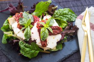 Salat-Burger mit Pute und Champignons