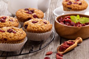 Bananenmuffins mit getrockneten Cranberries