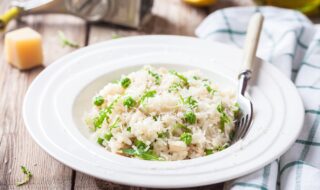 Risotto mit Erbsen und Parmesan