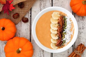 Smoothie Bowl mit Kürbis