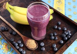 Blaubeer-Smoothie mit Banane