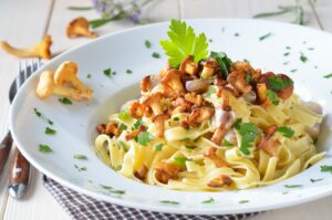 Tagliatelle mit frischen Pfifferlingen